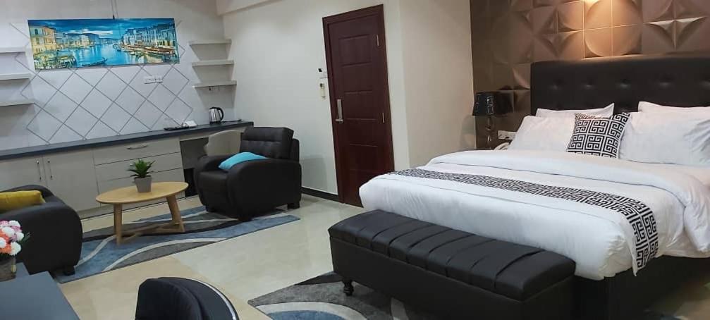 Lantana Hotel Dar es Salaam Esterno foto