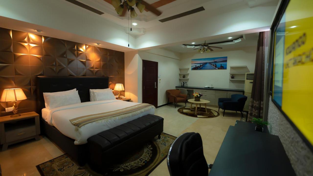 Lantana Hotel Dar es Salaam Esterno foto