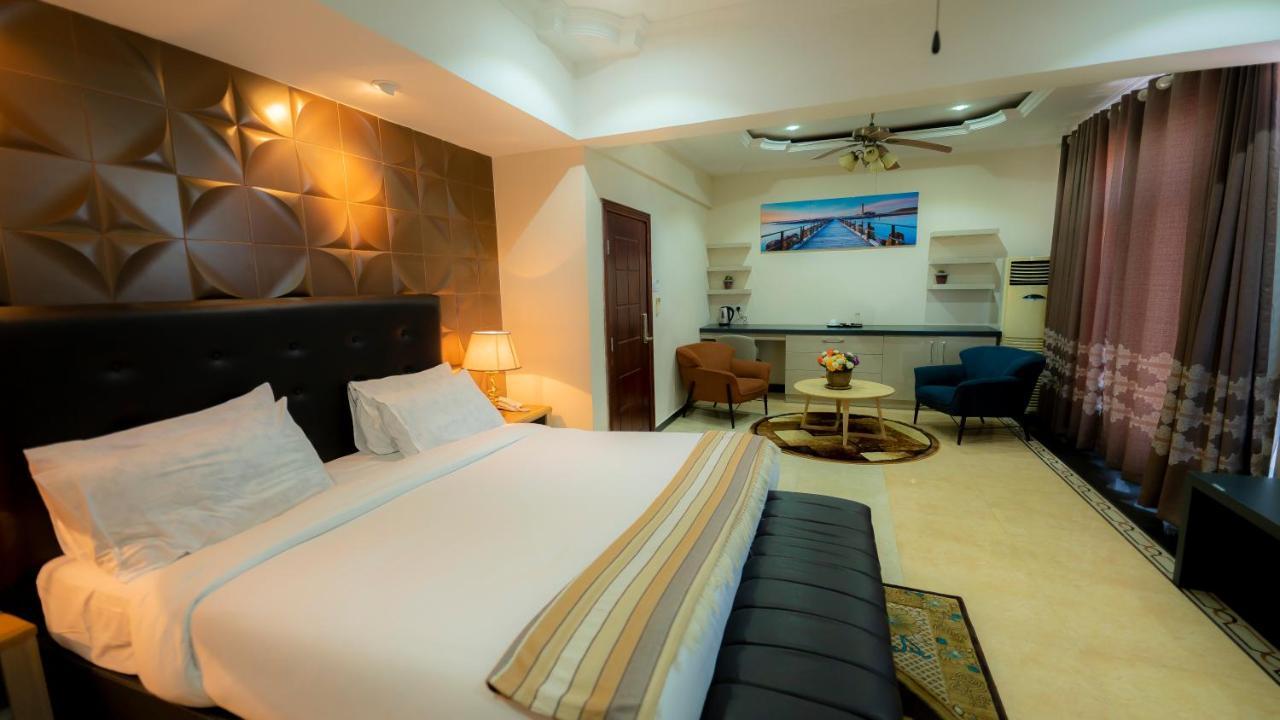 Lantana Hotel Dar es Salaam Esterno foto