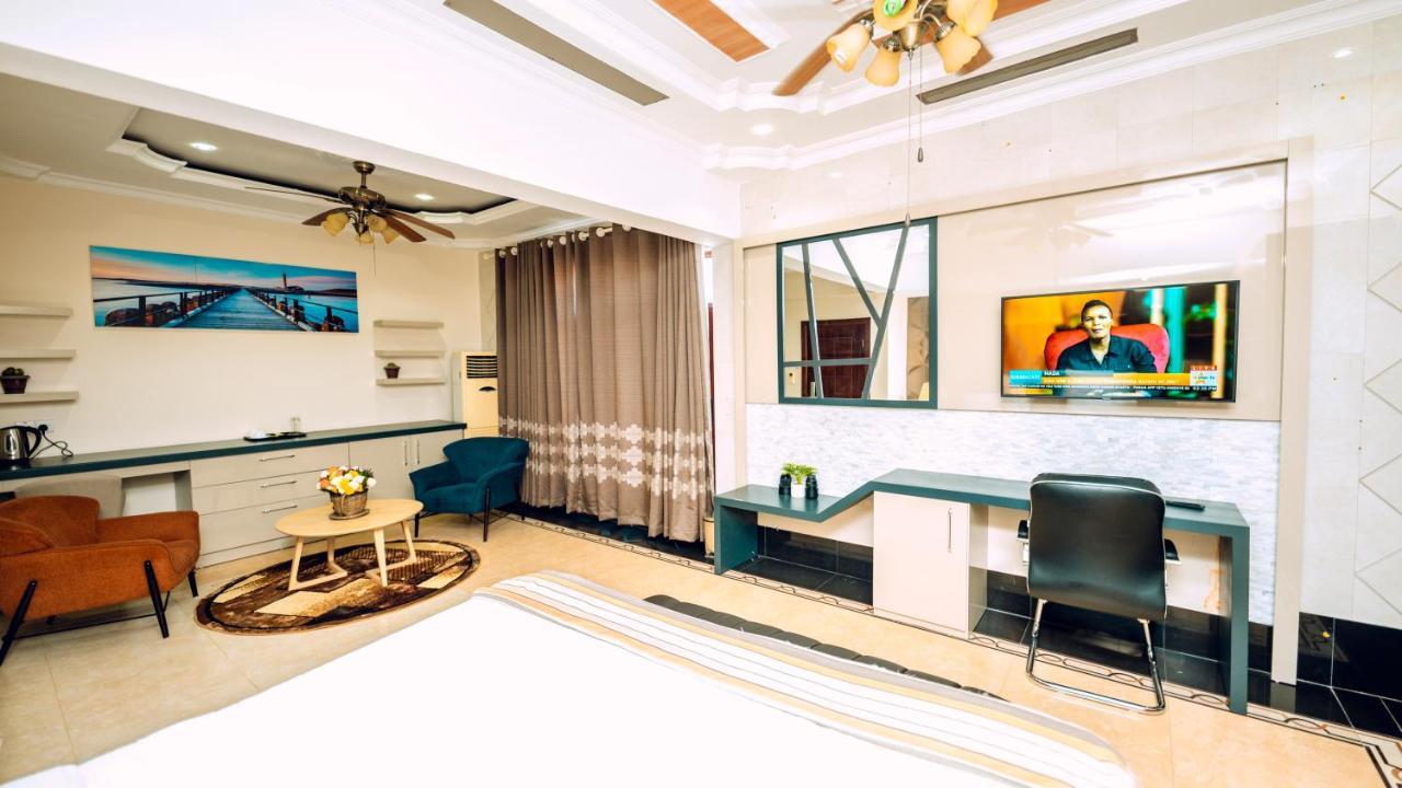 Lantana Hotel Dar es Salaam Esterno foto