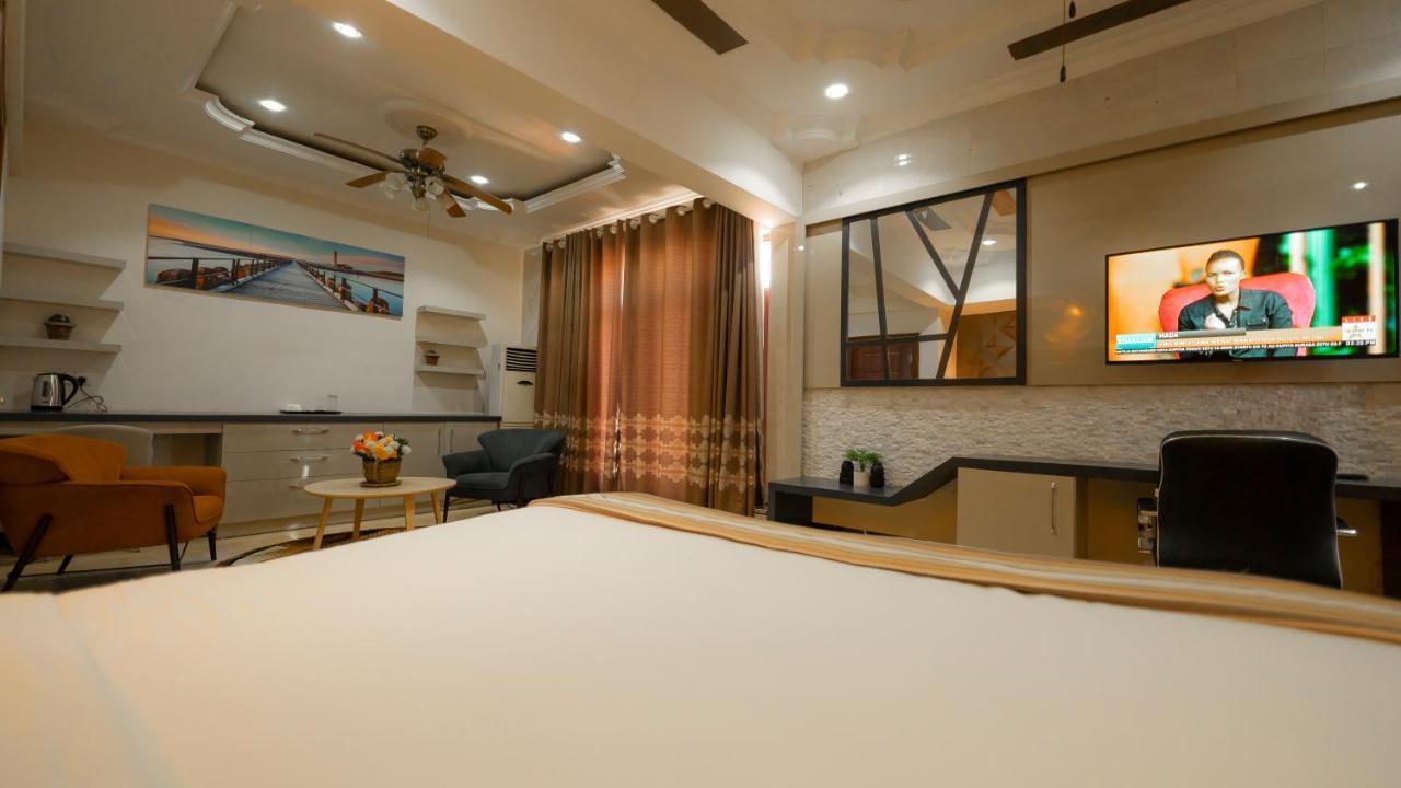 Lantana Hotel Dar es Salaam Esterno foto