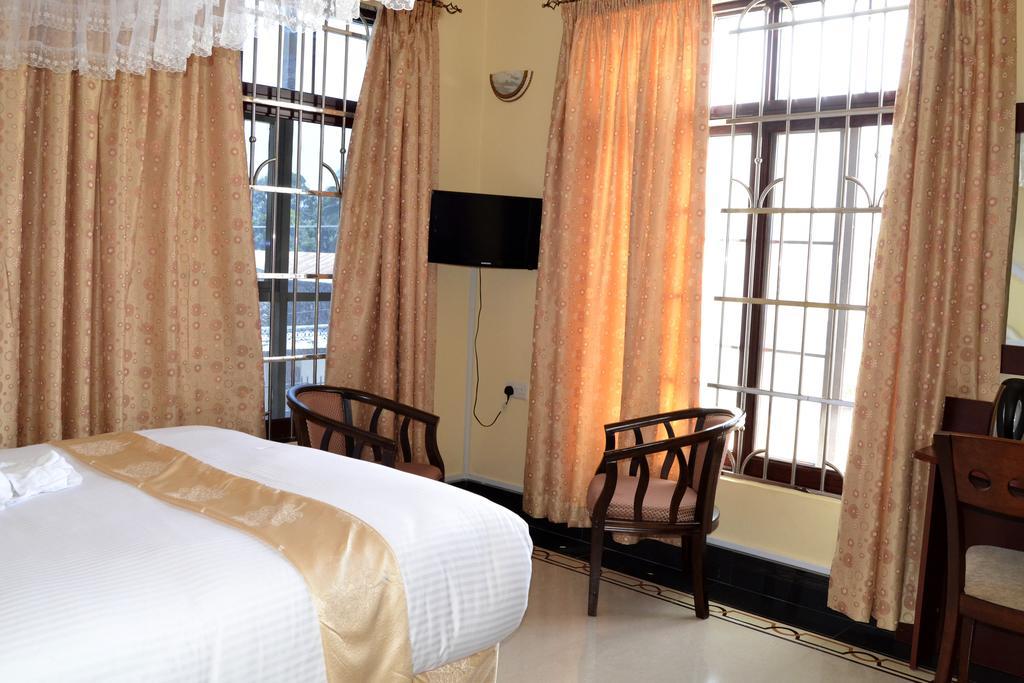 Lantana Hotel Dar es Salaam Esterno foto